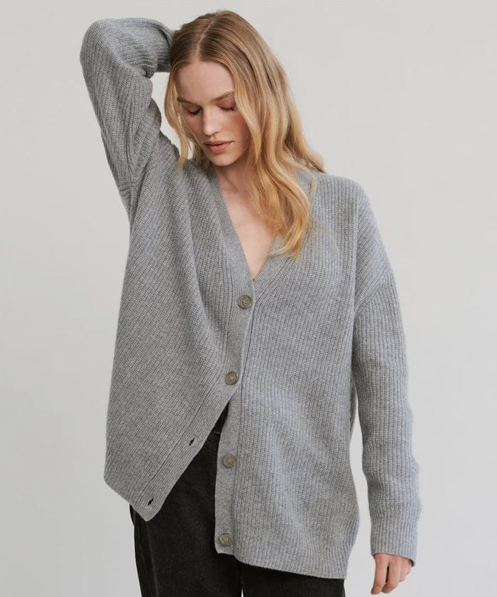Grace - Modern Casual Cardigan for Winter